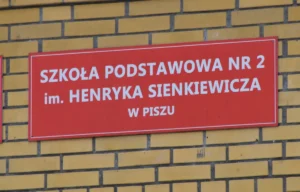 Budynek Szkoły Podstawowej Nr 2 w Piszu